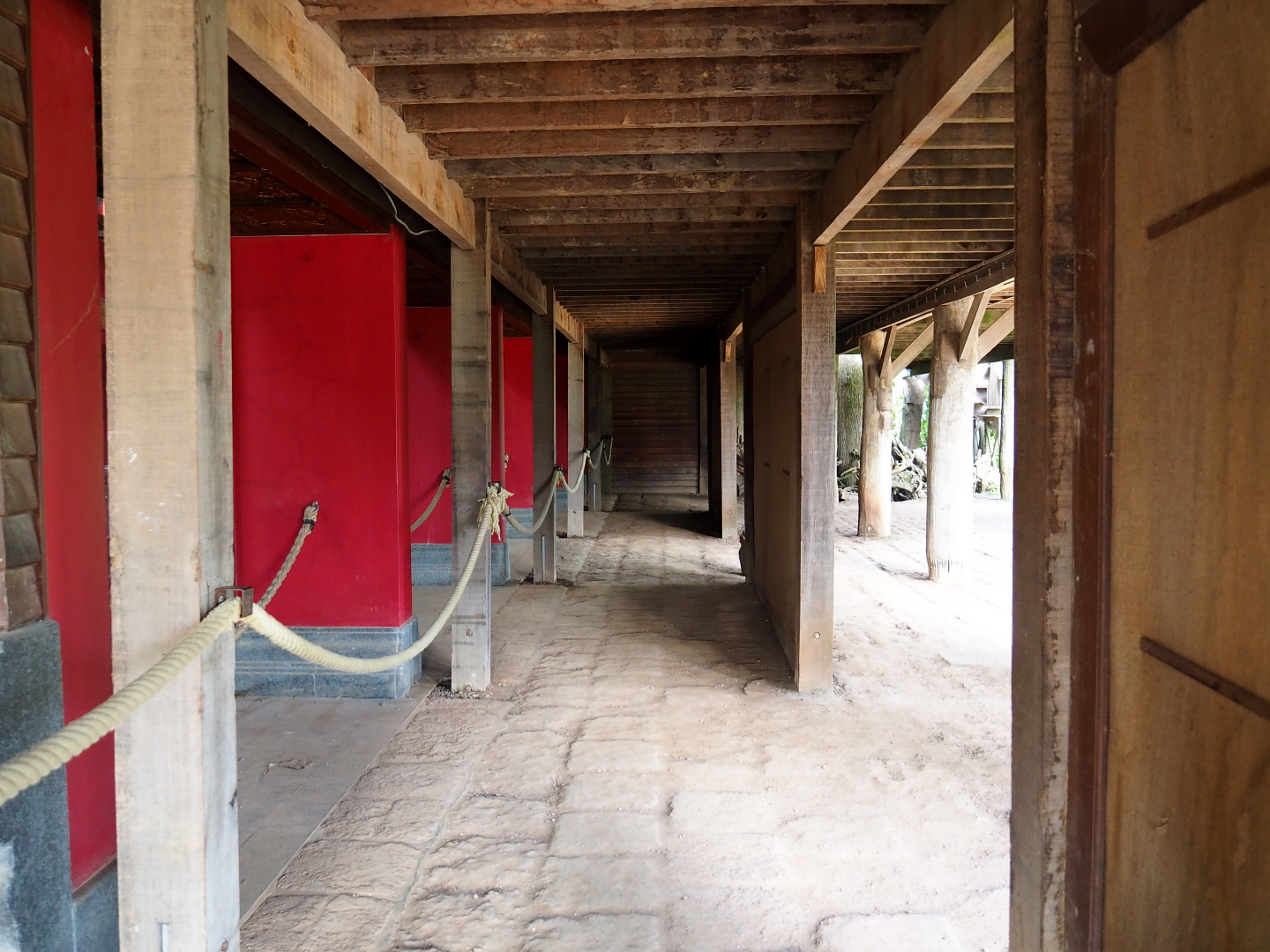 Second Sumatran orangutan house viewing area, 2021-09-02