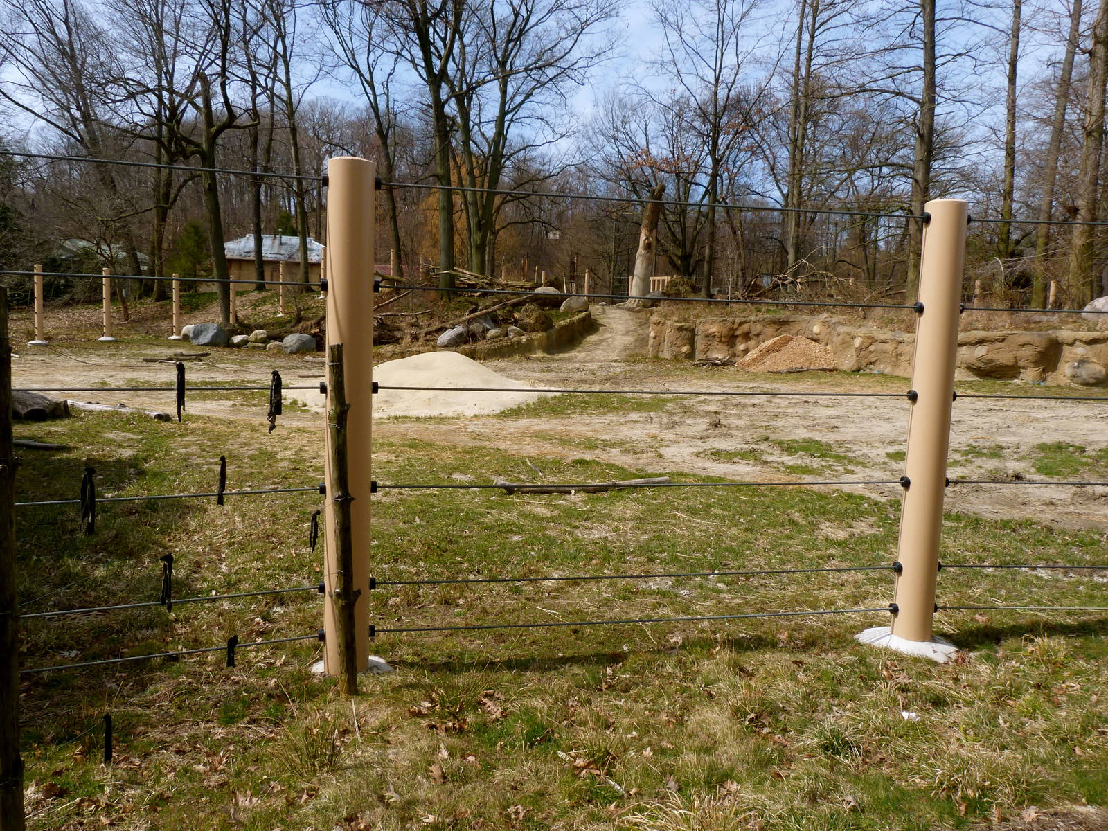 Secondary Elephant Yard - Elephant Crossing