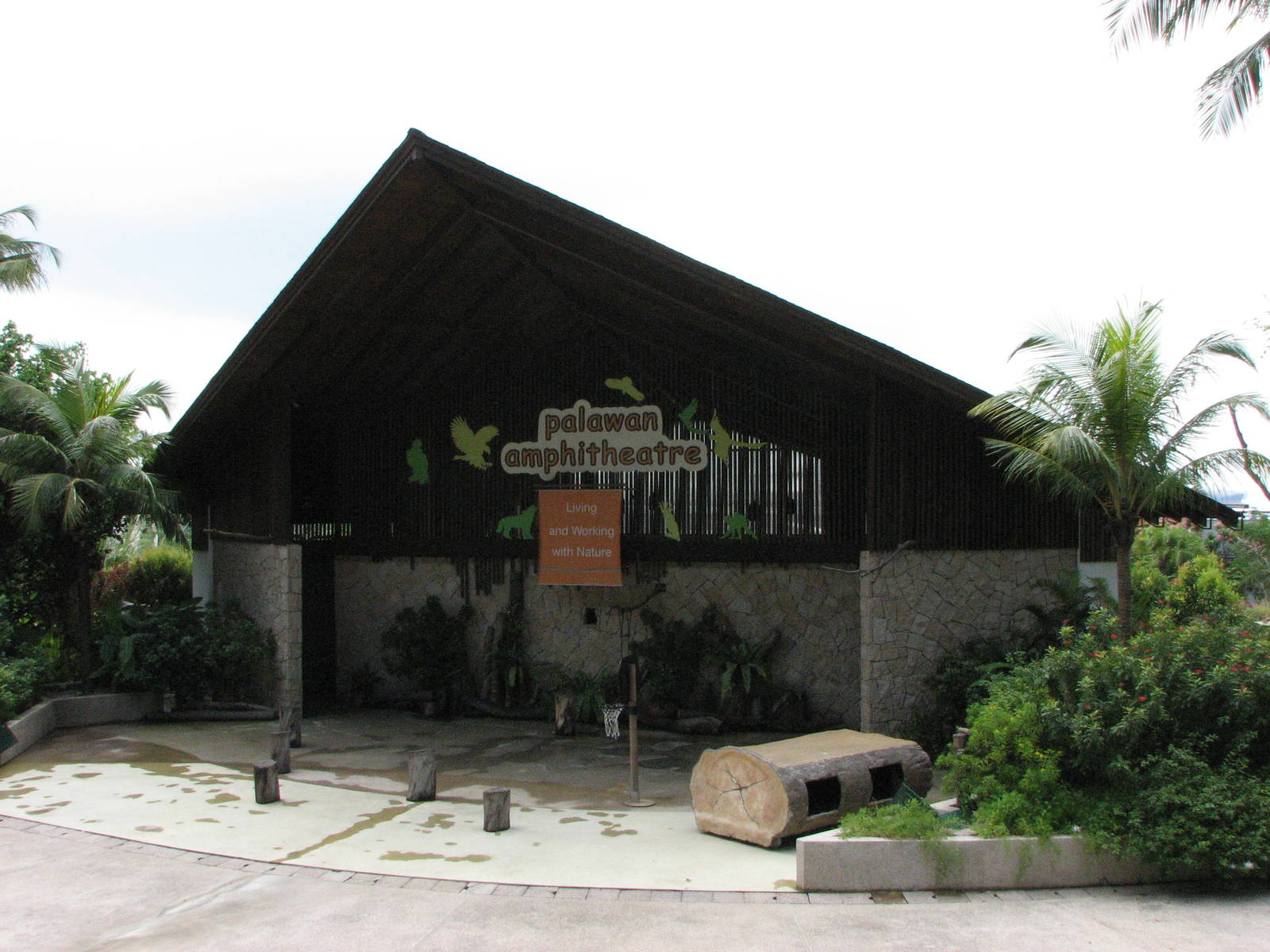 Sentosa Island Multi-animal Encounters 2008 - The second amphitheatre