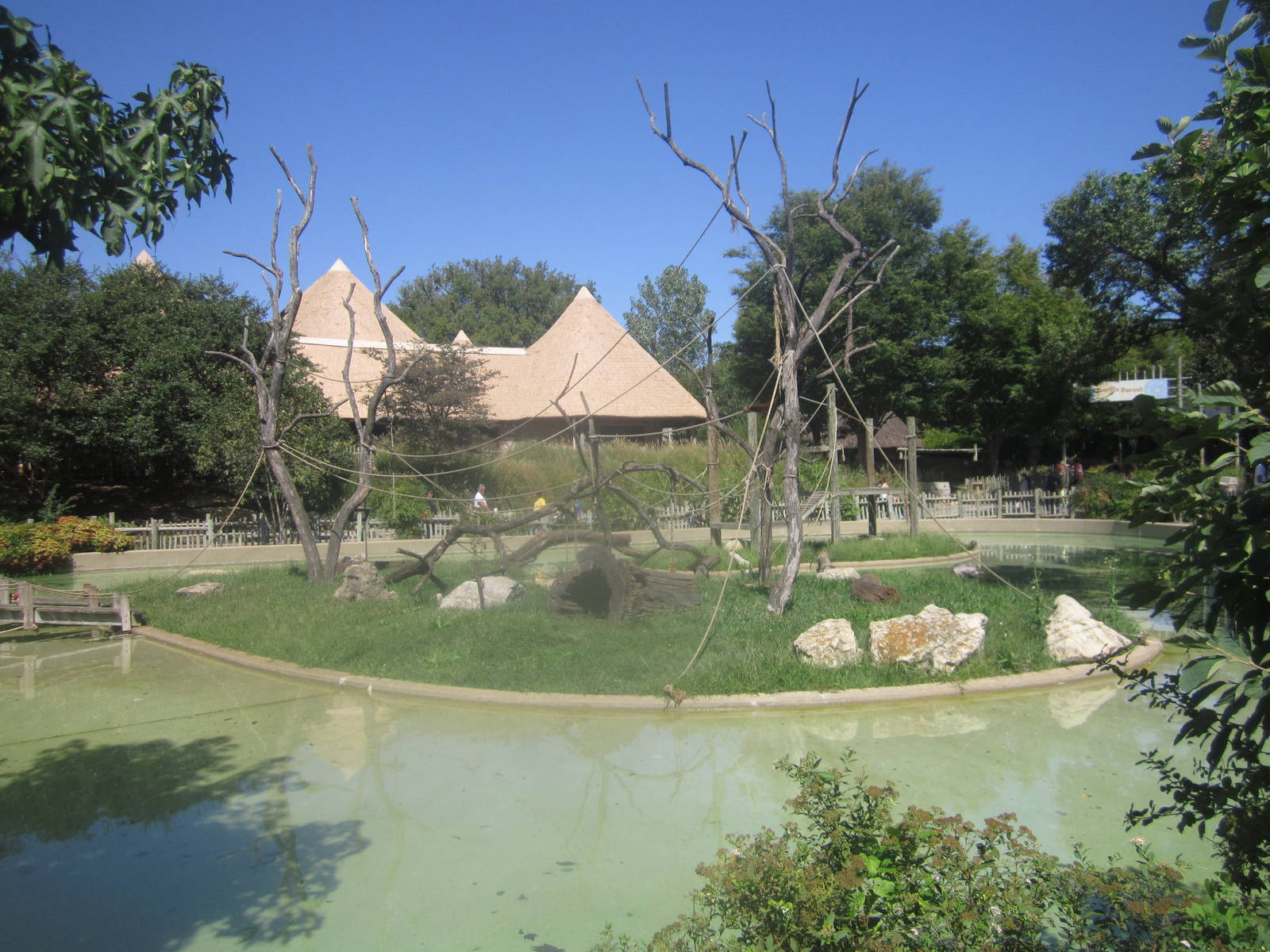 Sep. 2012-Monkey Island