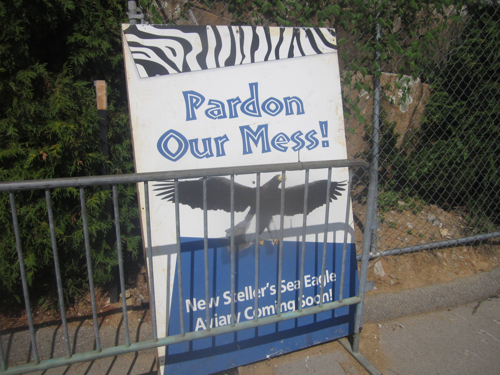 Sep. 2012-Steller's Sea Eagle aviary sign