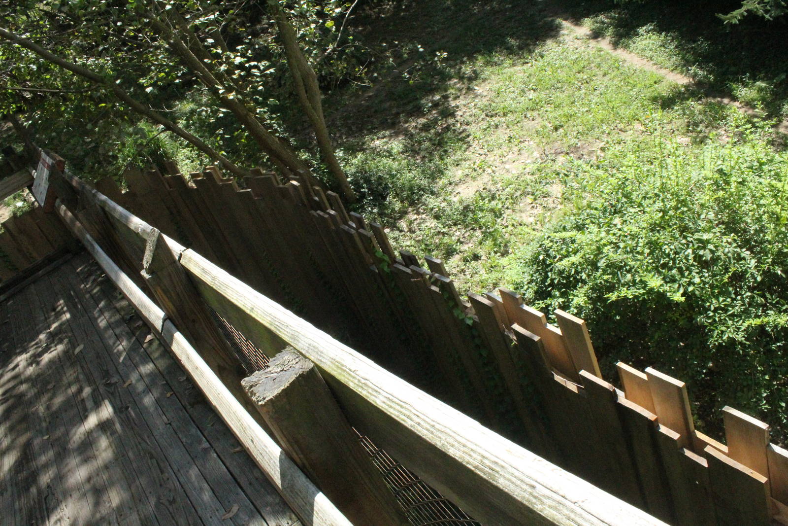 Sep. 2016 - Wolf Woods - More Added Fencing....