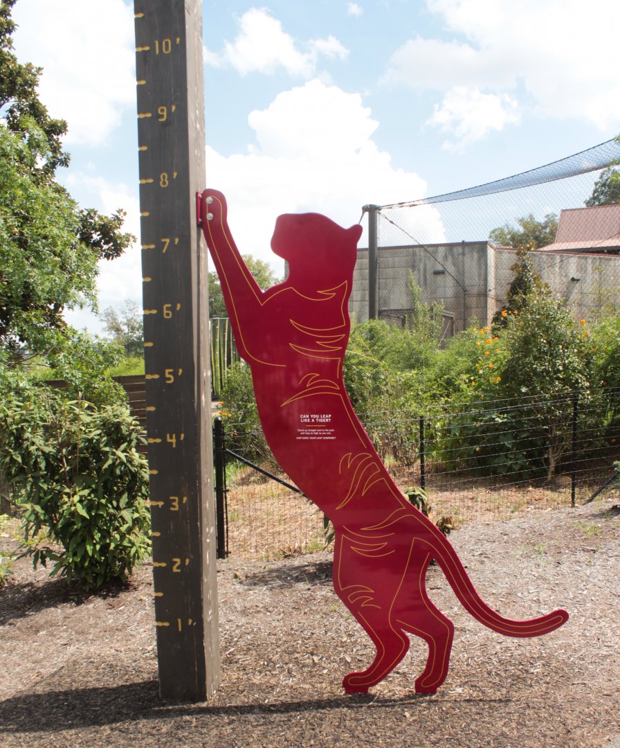 Sep. 2018 - Asian Trek - Interactive Sign