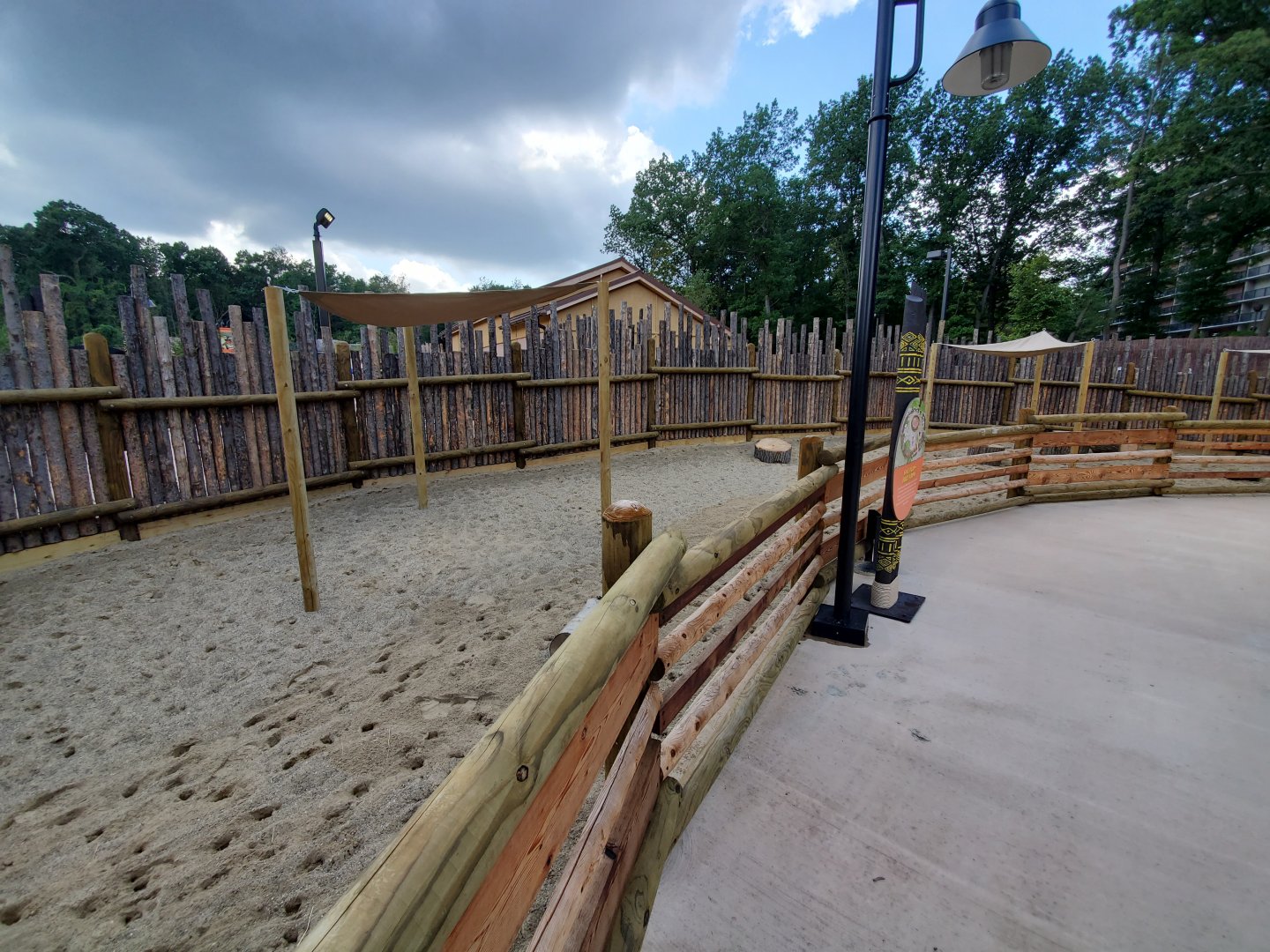 Sep. 2019 - New! Pride of Africa - Boma - Goat Exhibit