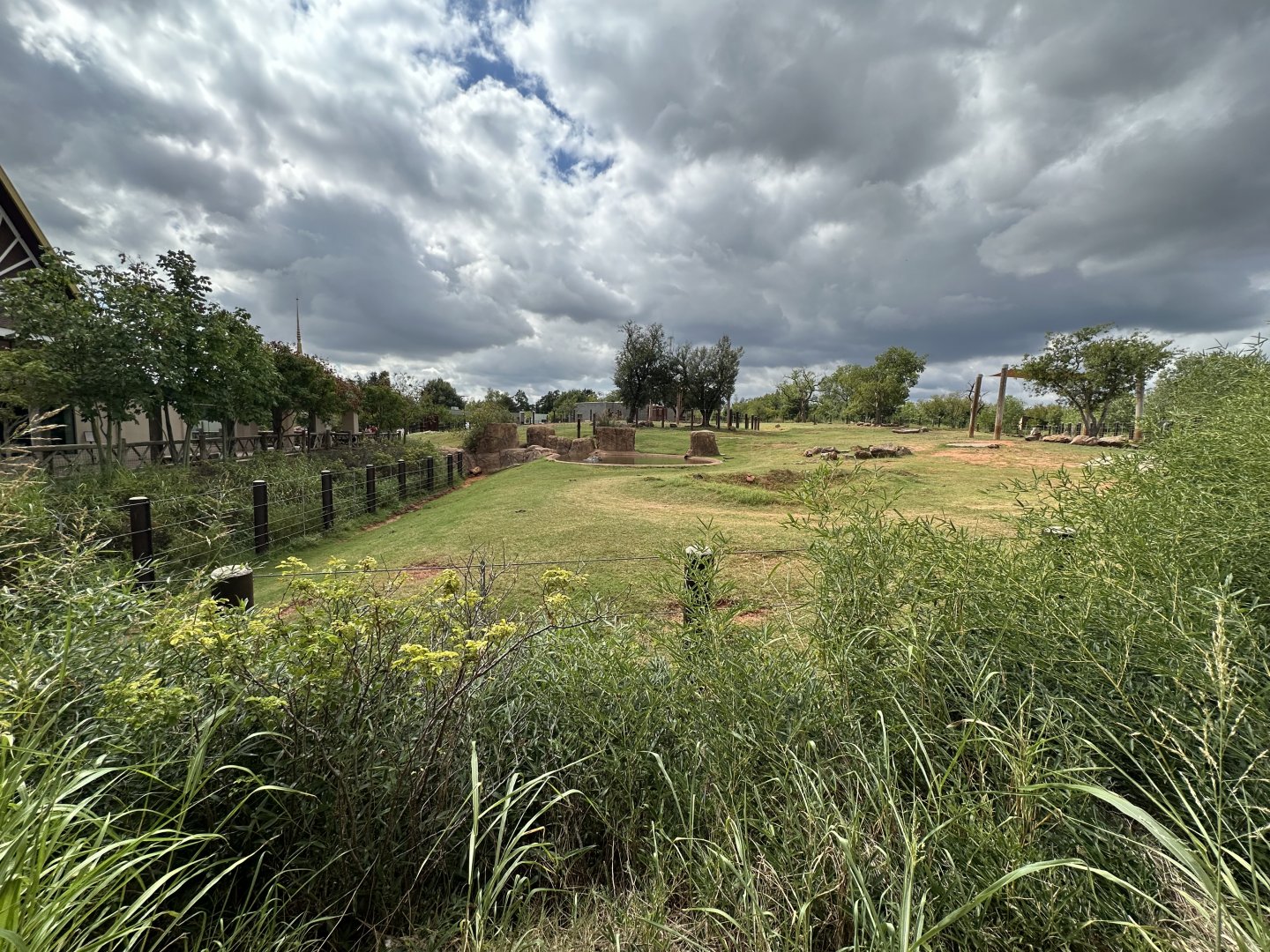 Sep. 2025 - Sanctuary Asia - Elephant / Rhino Rotational Enclosure