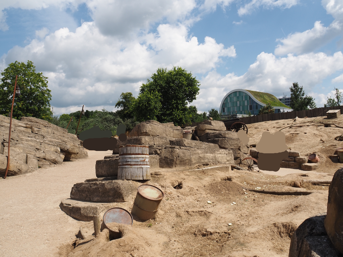 Serenga - Black-tailed prairie dog walk-through exhibit, 2024-06-23