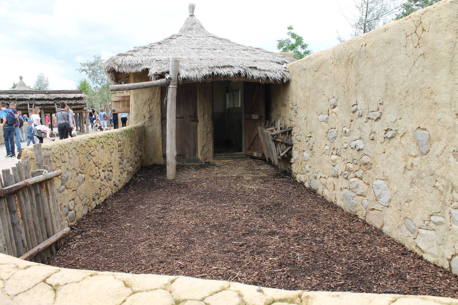 SERENGA - empty Goat enclosure