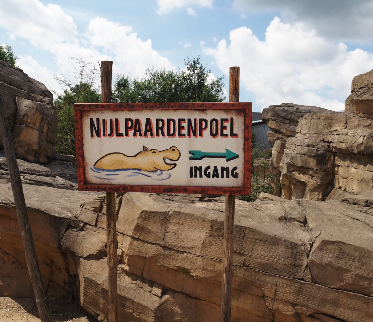 Serenga - Hippopotamus exhibit sign, 2024-06-23