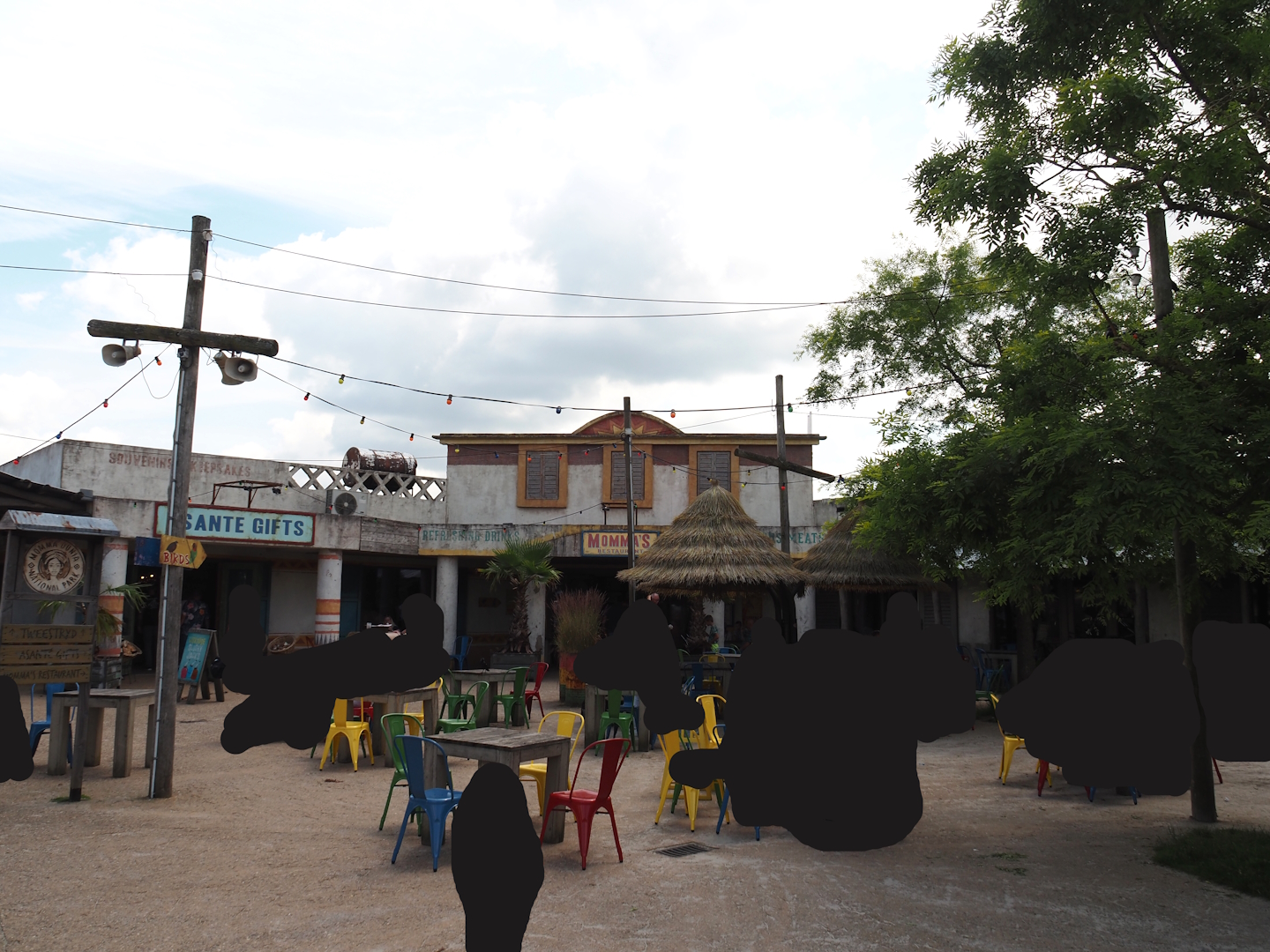 Serenga - Momma's Restaurant and gift shop, 2024-06-23