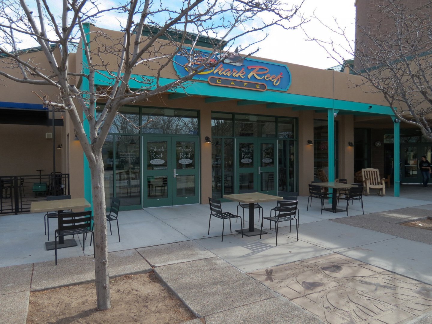 Shark Reef Cafe - Exterior