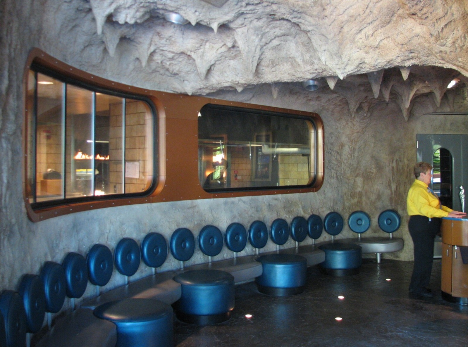 Sharks Underwater Grill - Entry