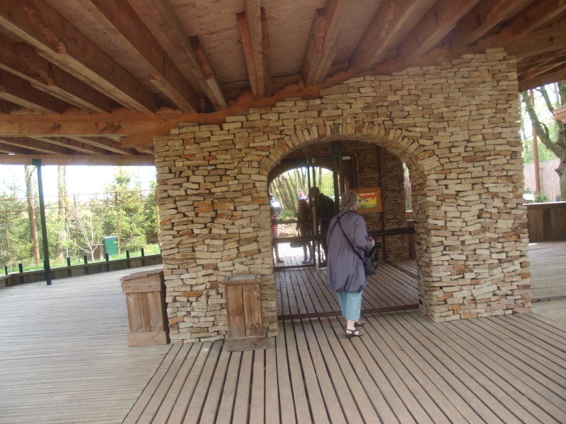 Shelter building and aviary entrance(May 2nd, 2015)