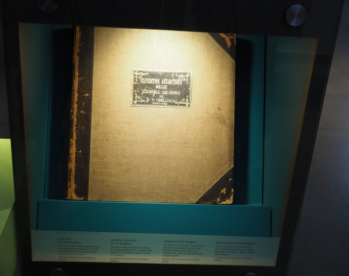 Ship's log from Adrien de Gerlache's Belgica, 2019-12-03