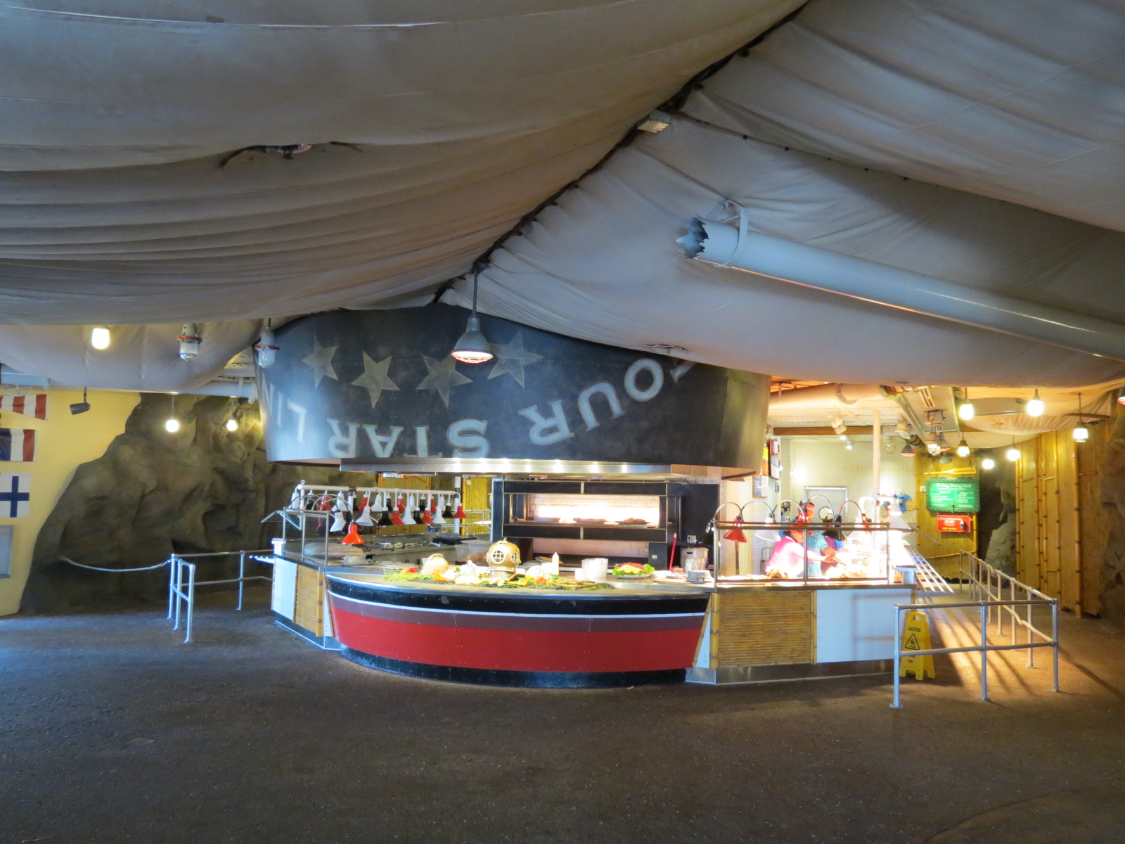 Shipwreck Rapids - Shipwreck Reef Cafe