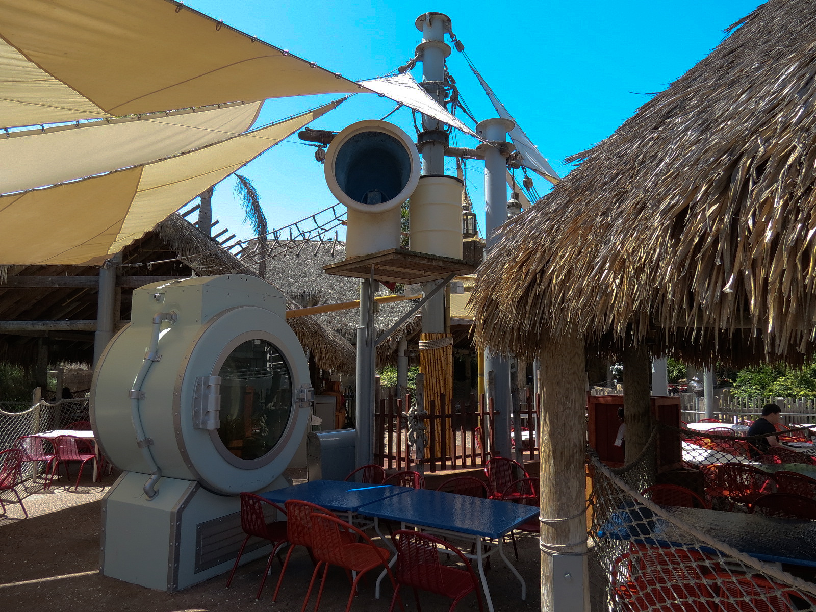 Shipwreck Rapids - Shipwreck Reef Cafe
