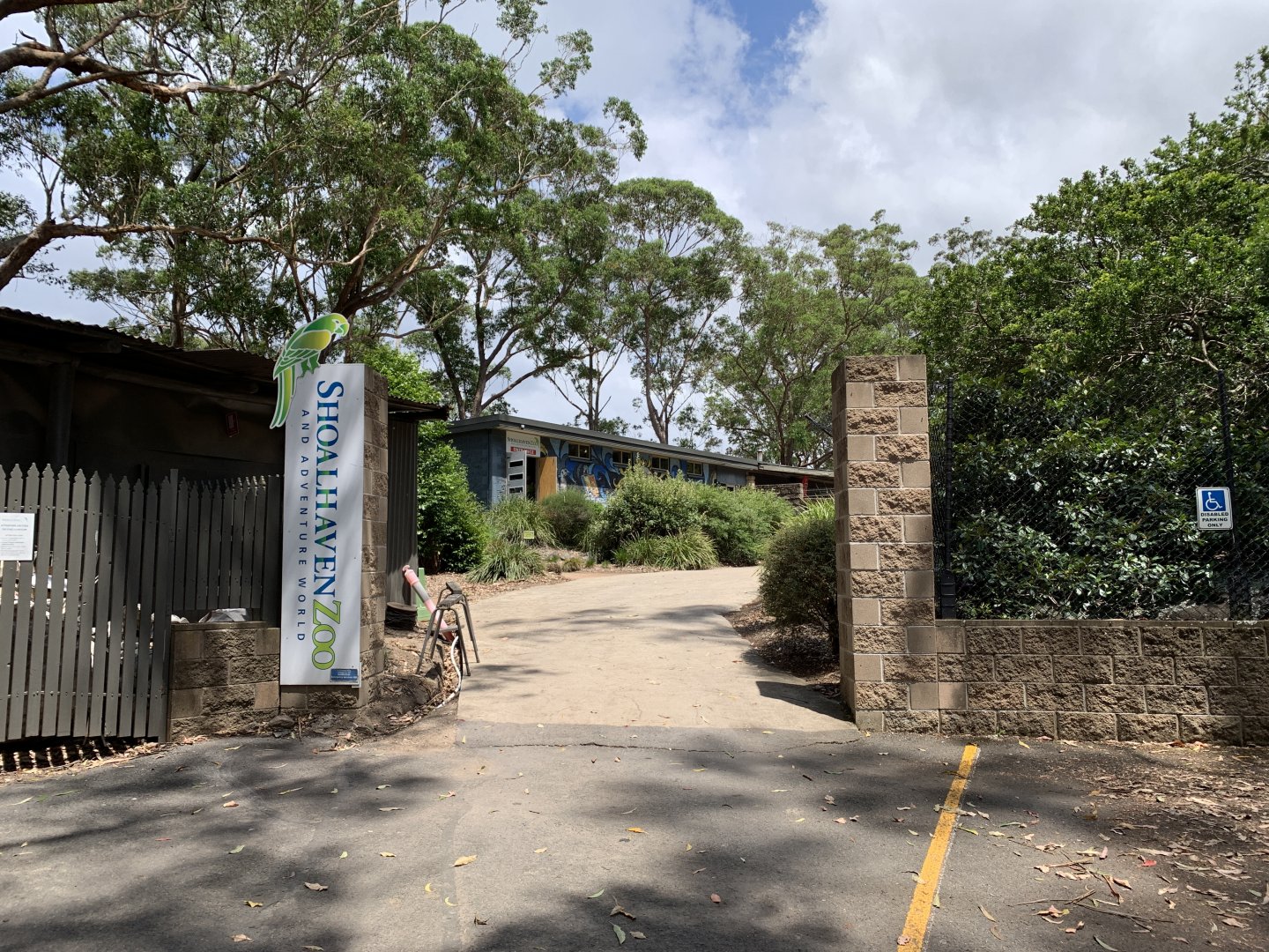 Shoalhaven Zoo Entrance