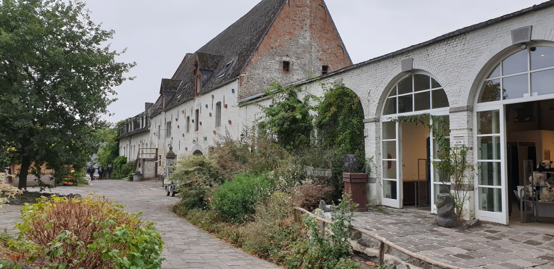 Shop, stables and houses