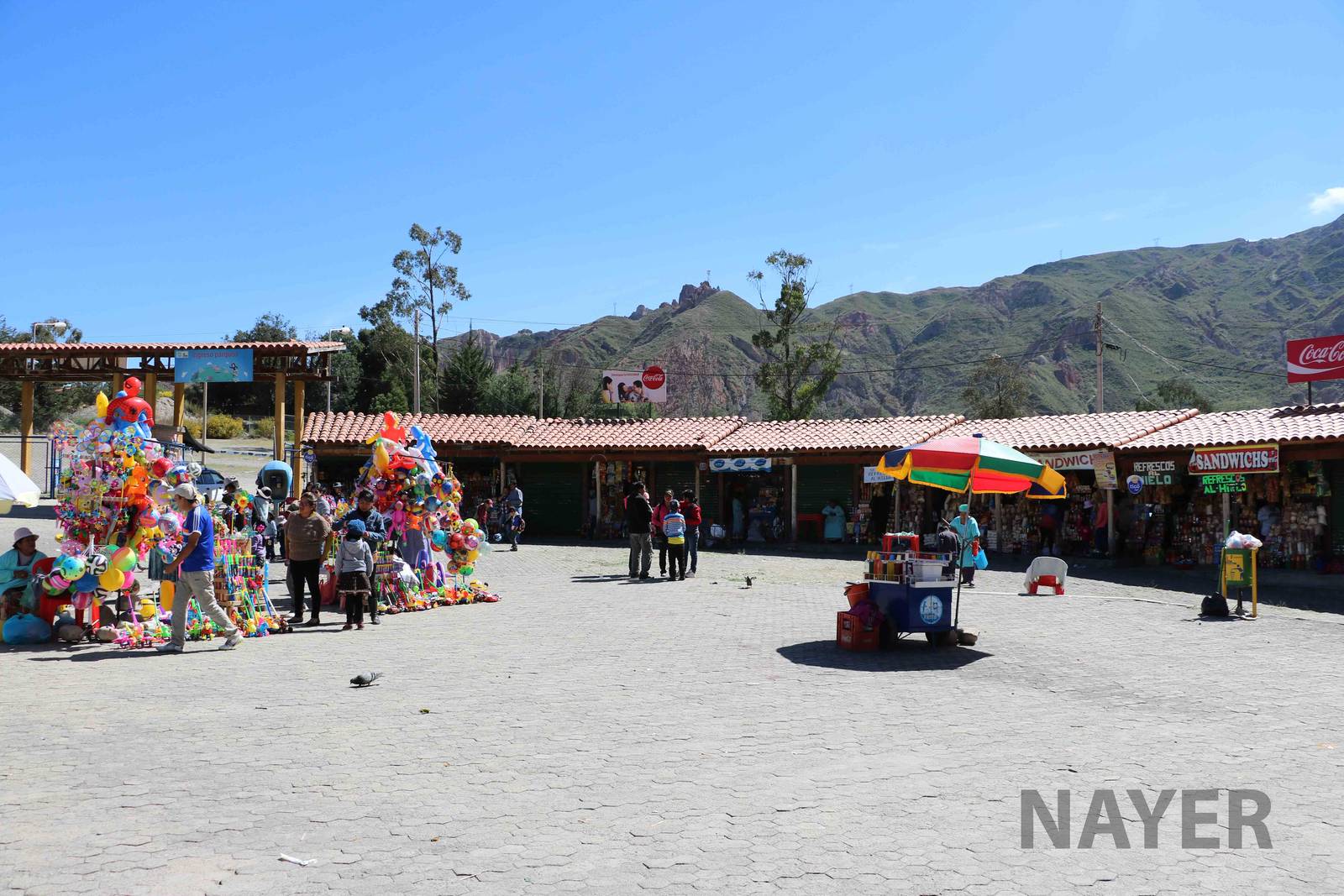 Shops and stalls outside, March 2016
