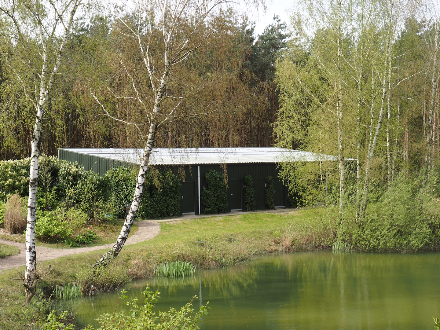 Show bird and Off-show bird building, 2024-04-06