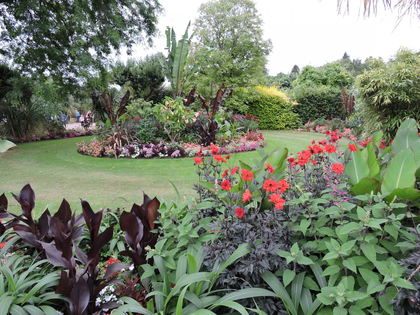 Show Stopping Walled Gardens