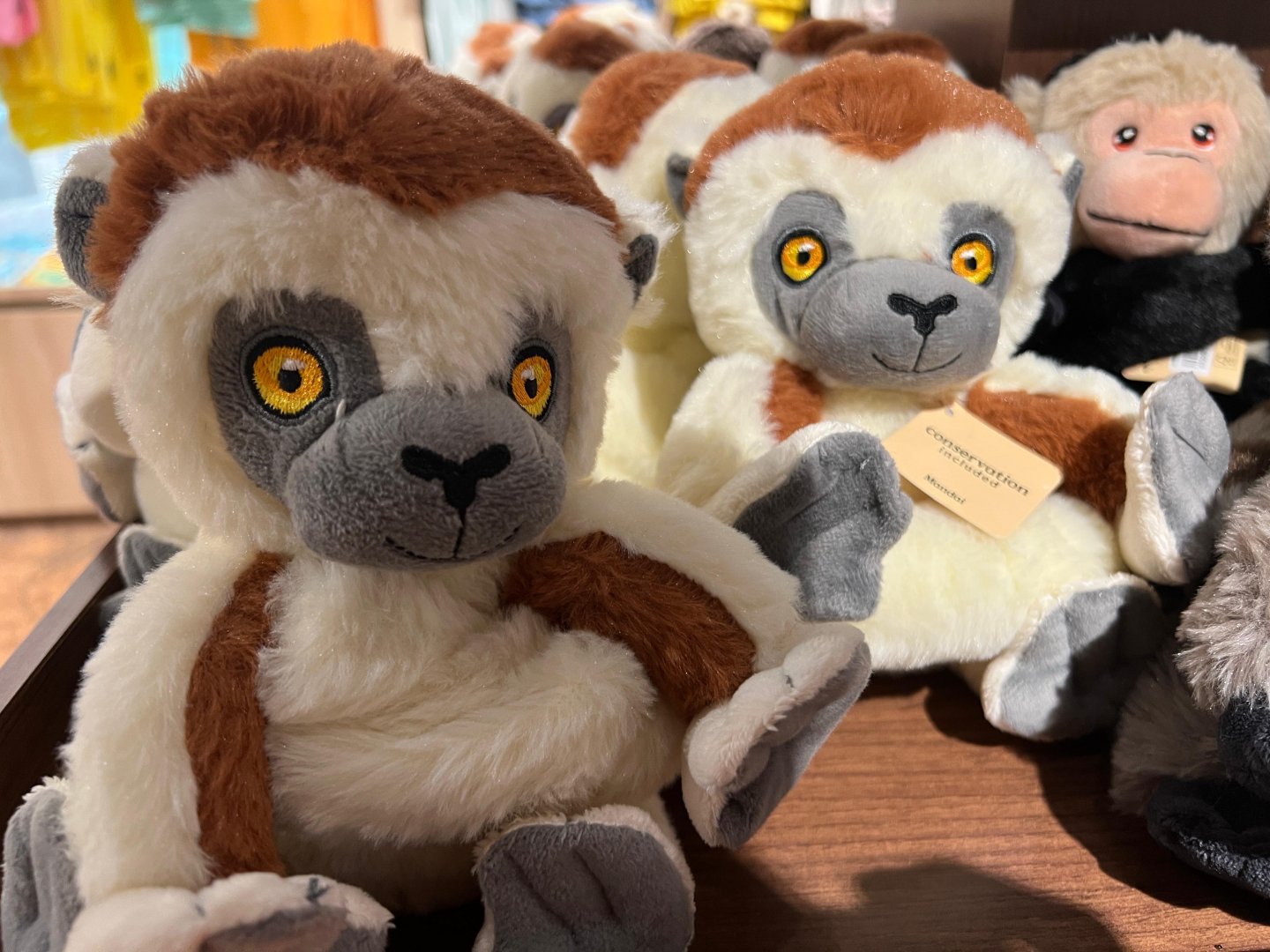 Sifaka Plushie ?!