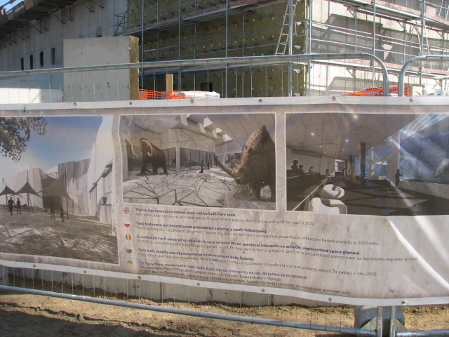 Sign about Ice Age House