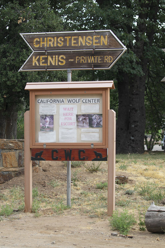 Sign at bottom of driveway