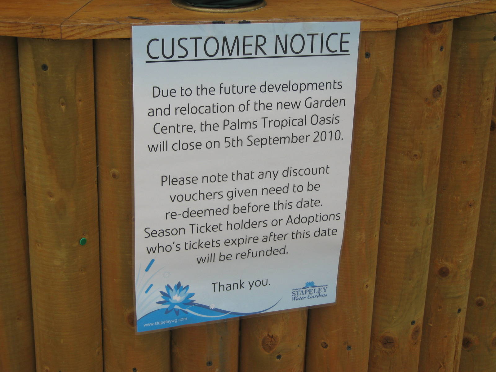 Sign at main entrance explaining closure