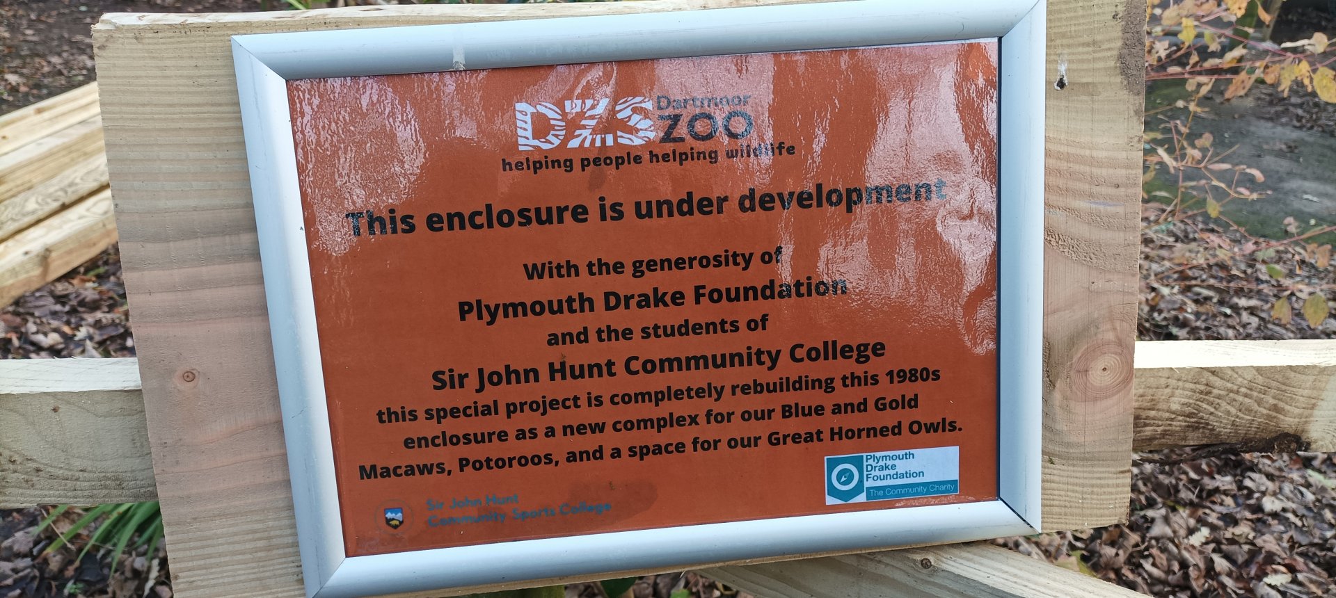 Sign for new enclosure