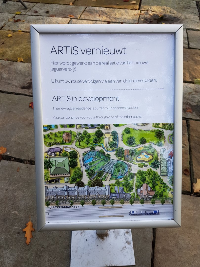 Sign new Jaguar enclosure