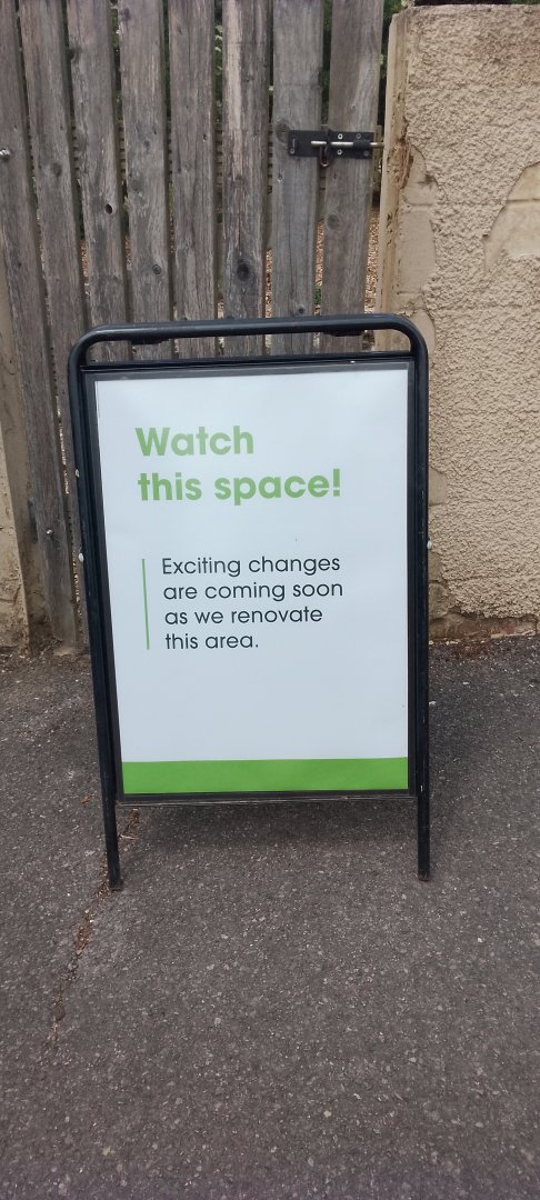 Sign on disused enclosure 010625