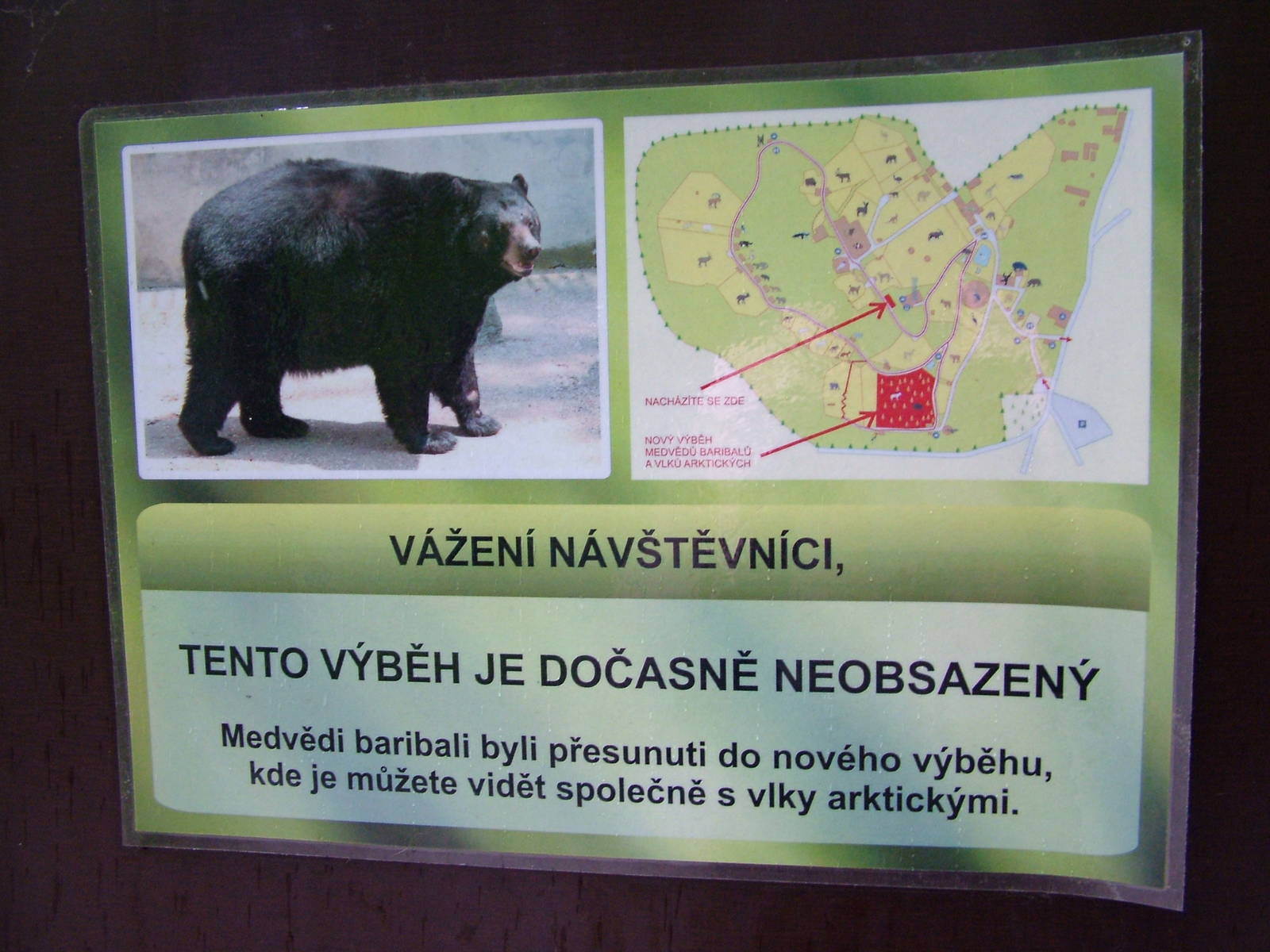 Sign on former bear exhibit at Olomouc 30/05/09