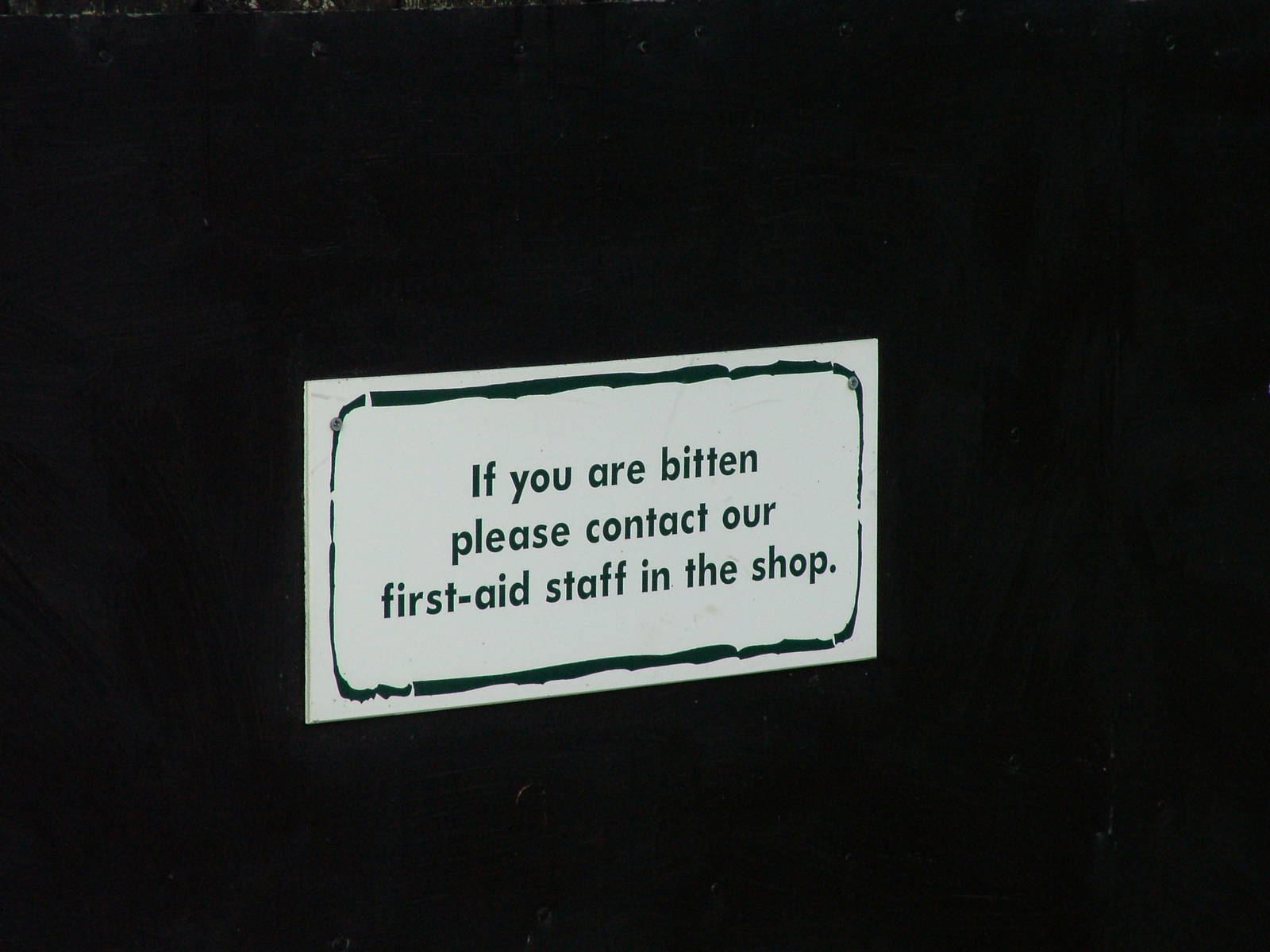 Sign on the Adder enclosure at Wildwood 28/11/09