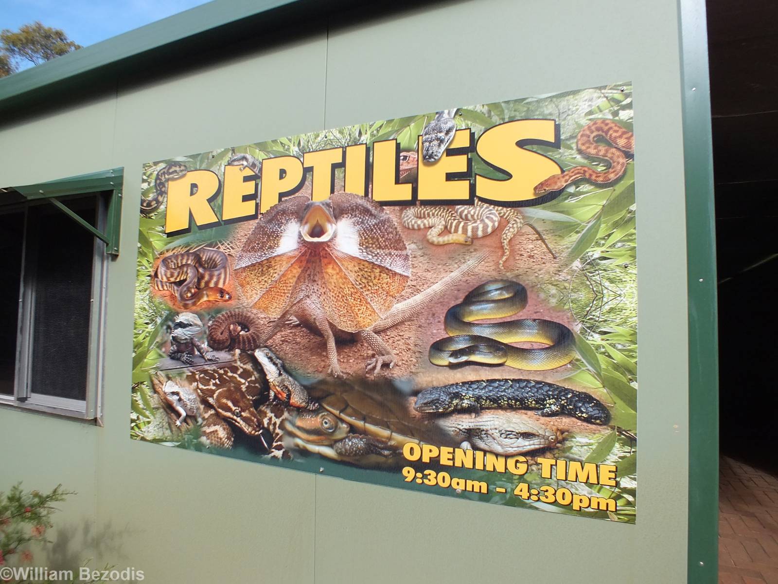 Sign Outside Reptile House - Caversham Wildlife Park