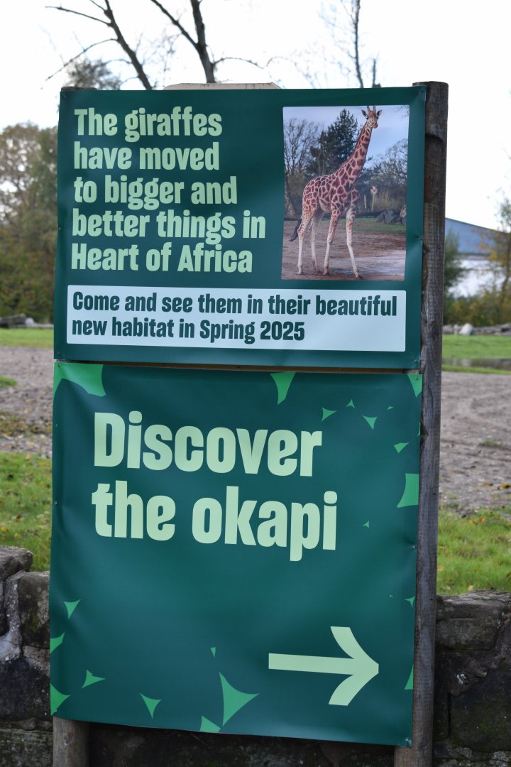 Sign outside the Giraffe House