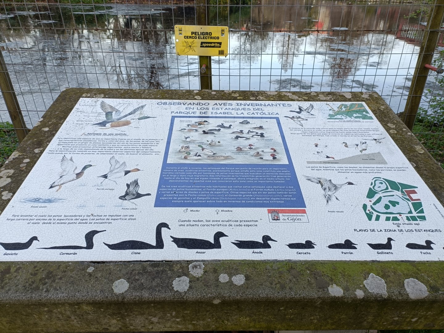 Sign - Parque de Isabel la Catolica