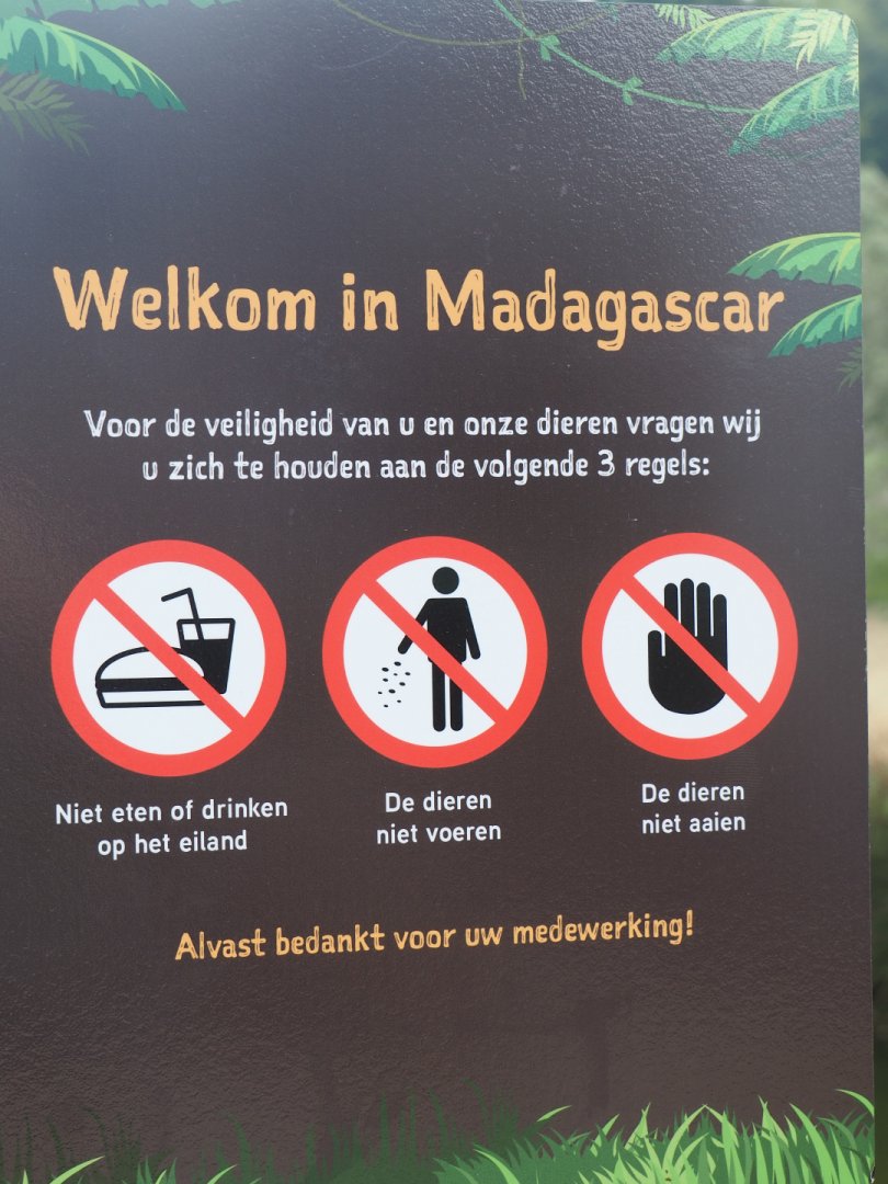 Sign Welcome to Madagascar - Lemur island rules, 2019-08-11