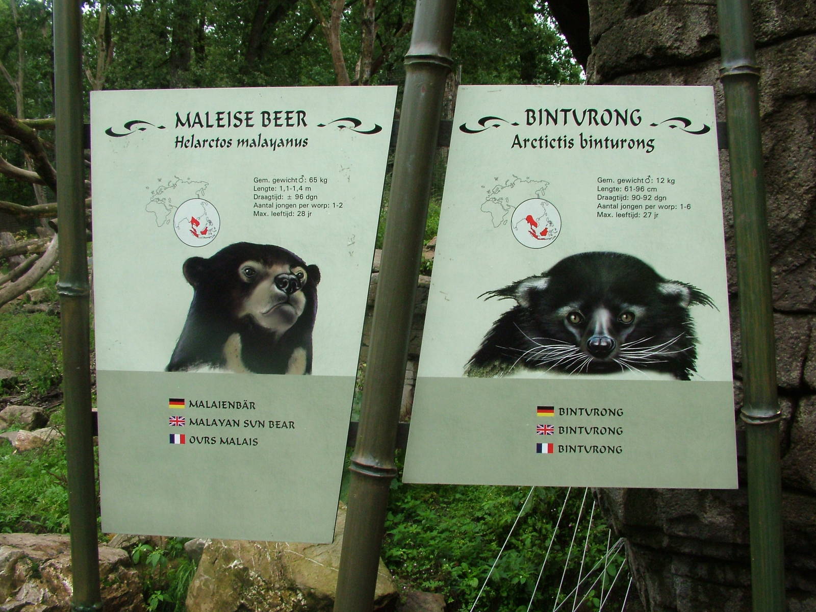 Signage Example at Burgers Zoo Arnhem, 29/08/10