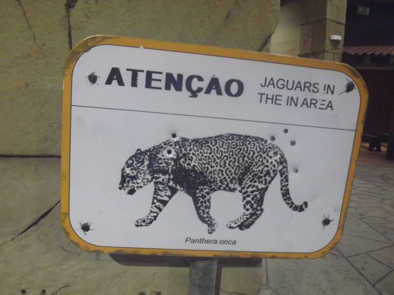 Signage example at Chester Zoo 31/03/12