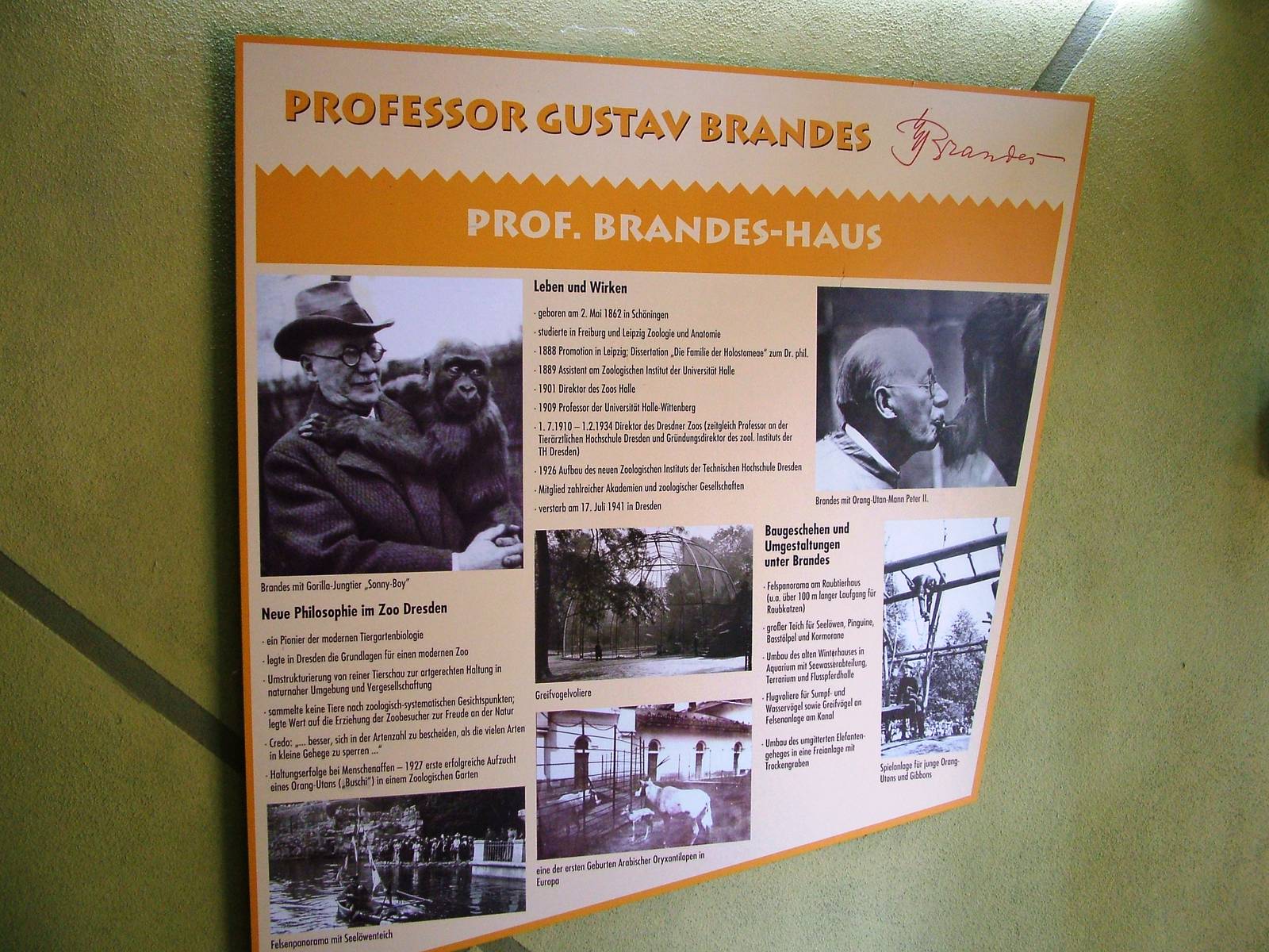 Signage Example at Dresden, 29/08/12