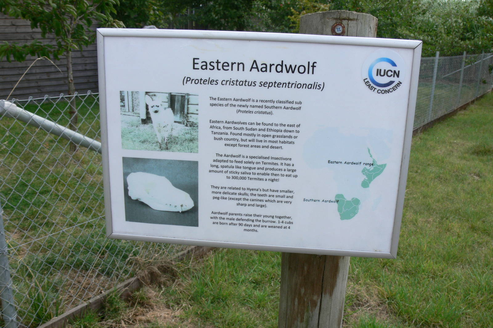 Signage Example at Hamerton Zoo, 23/08/14