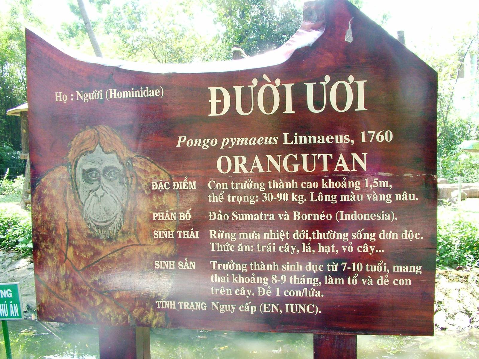 Signage Example at Saigon Zoo, 16/03/12
