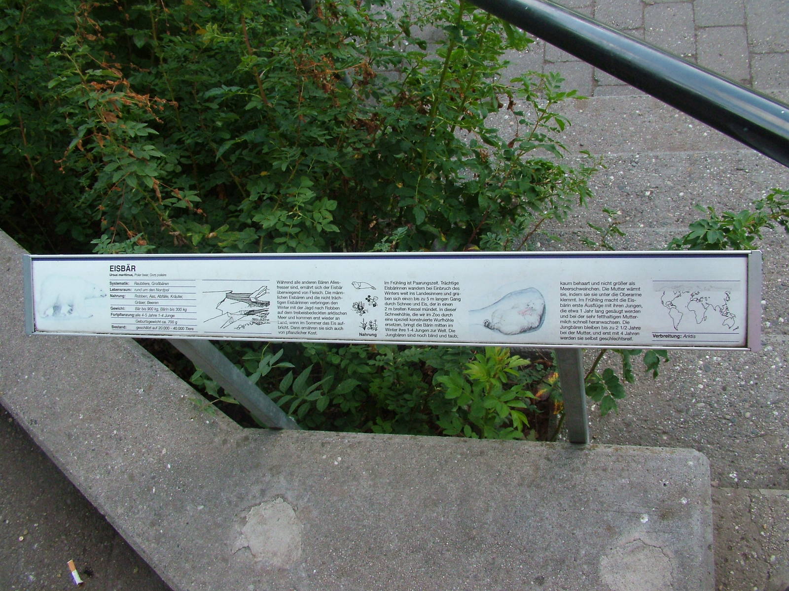 Signage Example at Wilhelma, Stuttgart 02/09/10