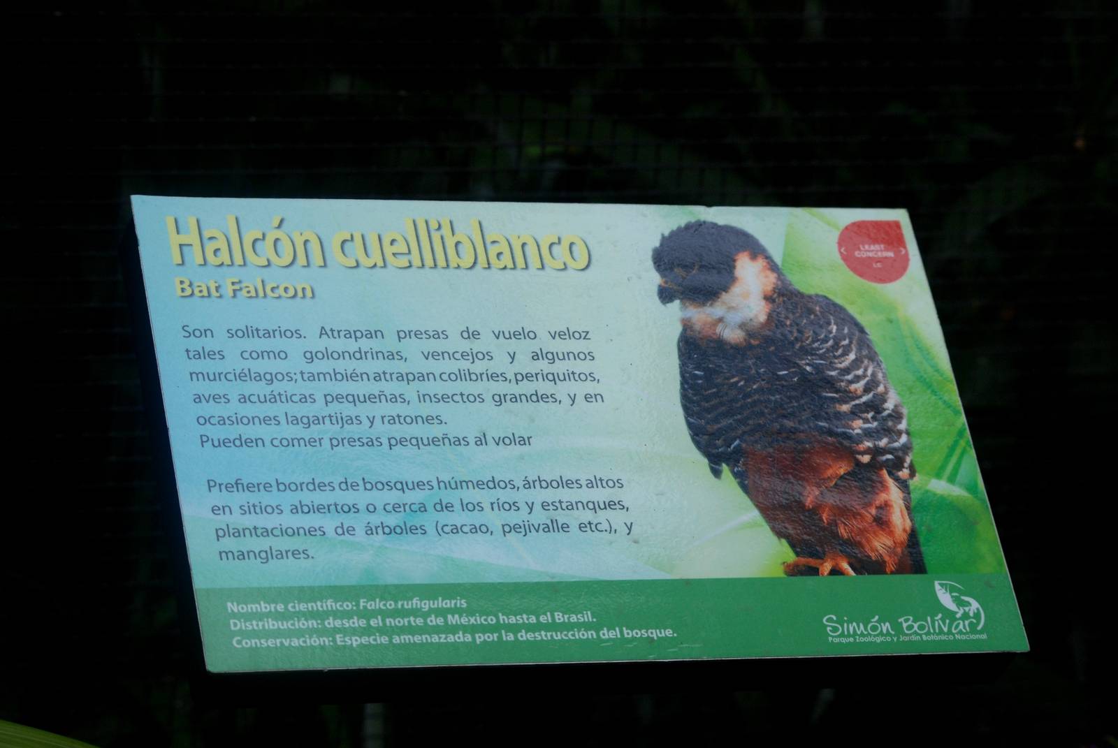 Signage Example at Zoo Simon Bolivar, 12/04/14