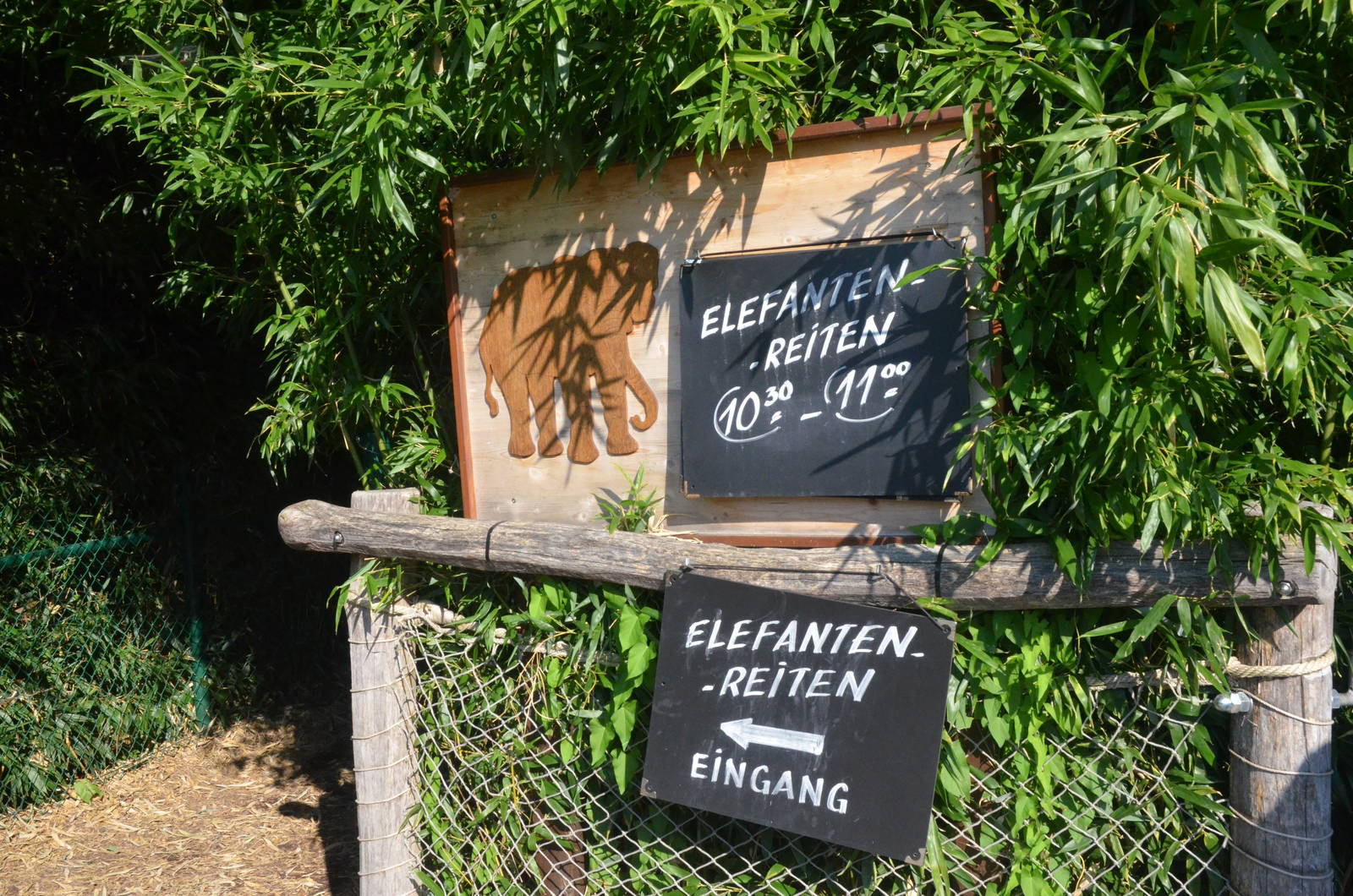 Signage for Elephant Rides at Knie Kinderzoo, 11/09/16