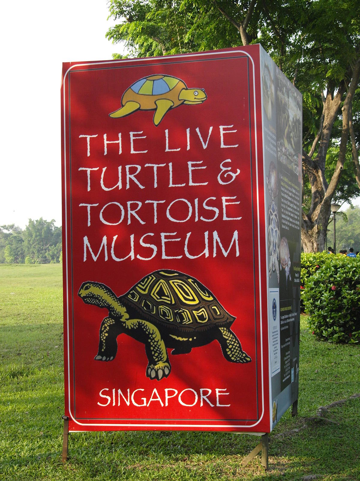 Signage outside Chinese Gardens MRT station