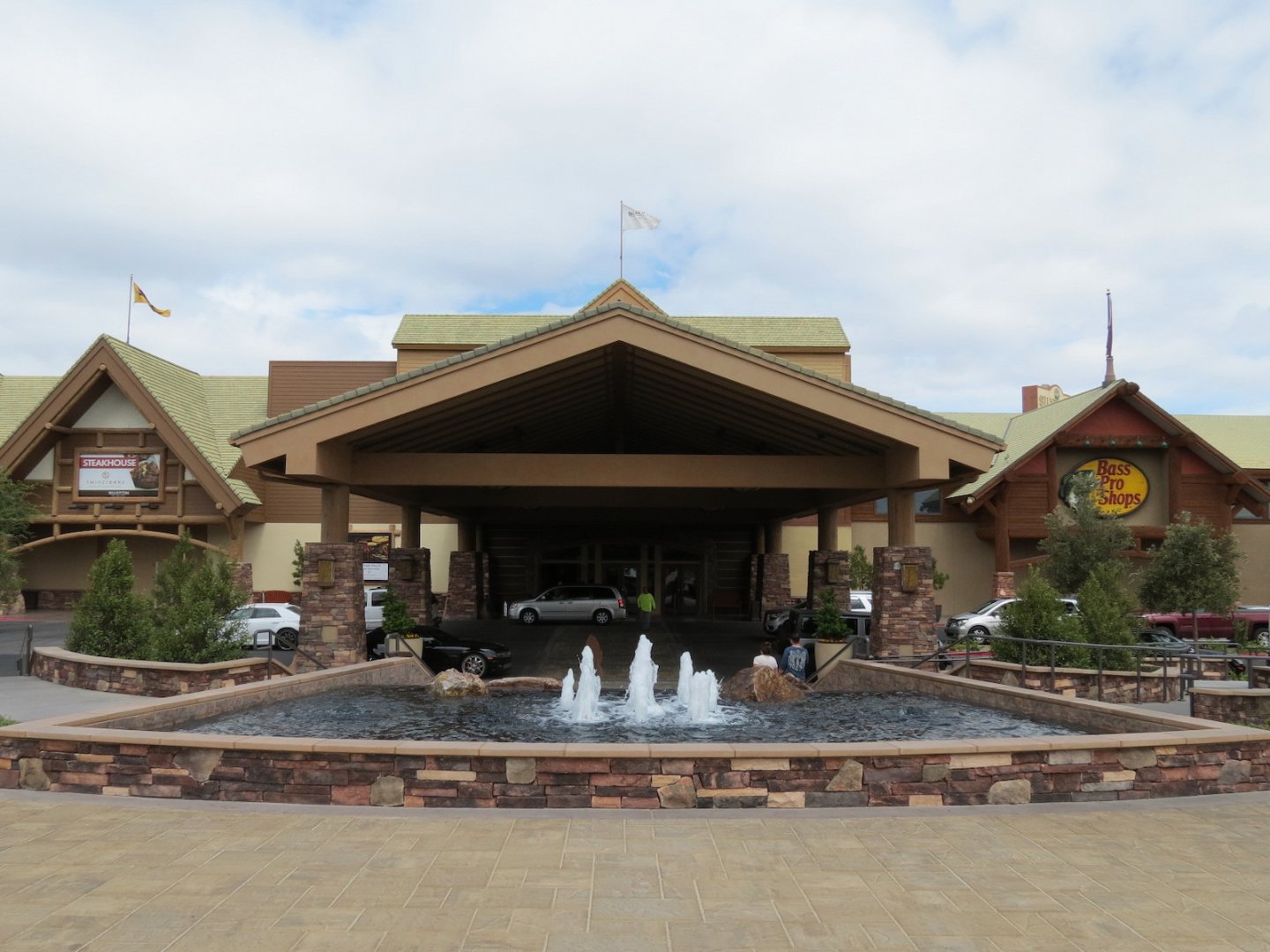 Silverton Casino Las Vegas - Exterior