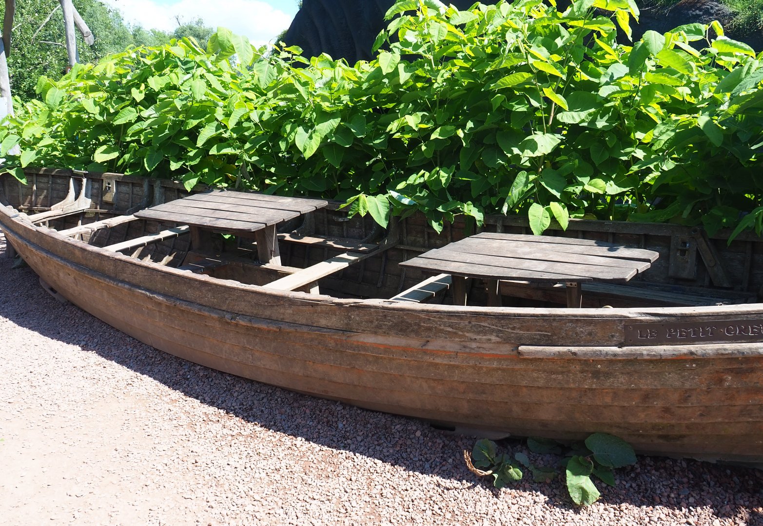 Sitting area in a boat, 2022-06-28