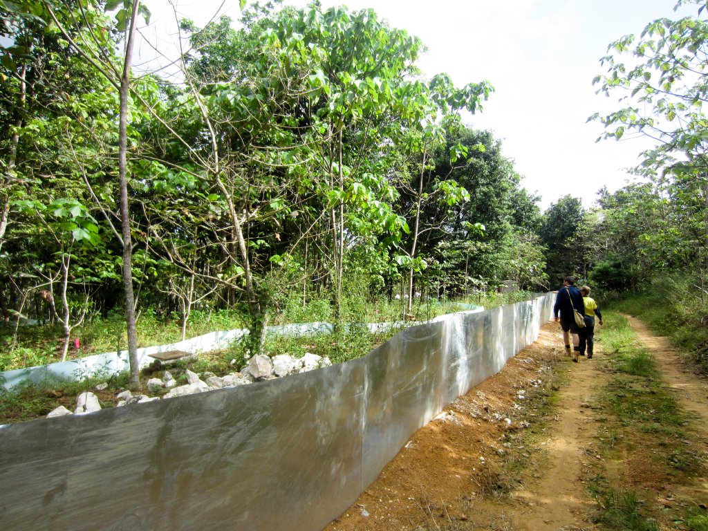 Skink soft release enclosure