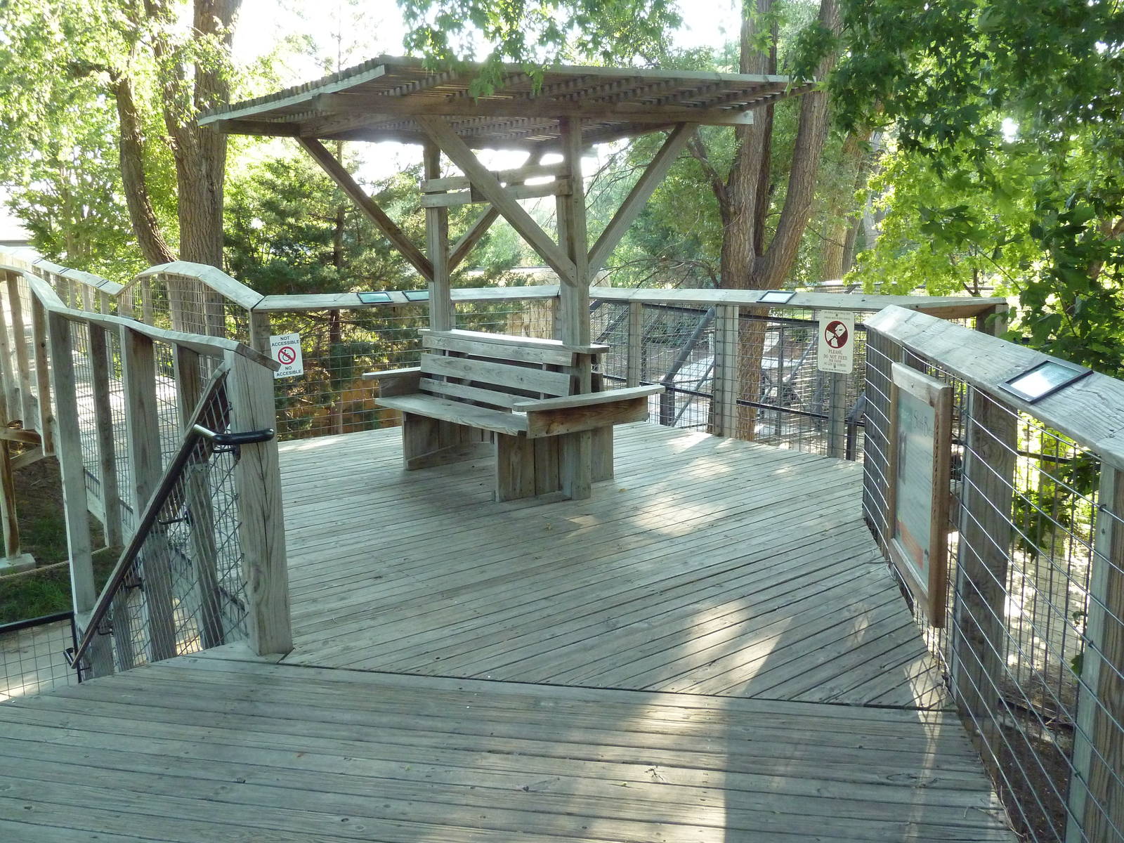 Sloth Bear Exhibit - Viewing Deck